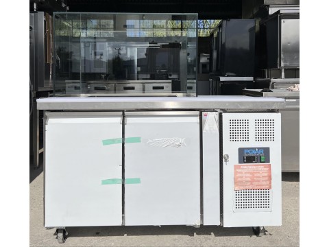 Ψυγείο πάγκος πίτσας - σαλατών - λαχανικών POLAR CT393-E Ψυγείο πάγκος πίτσας - σαλατών - λαχανικών POLAR CT393-E