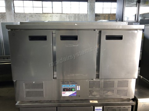 Ψυγείο πάγκος συντήρηση με 3 πόρτες  POLAR G622