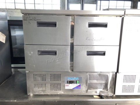 Ψυγείο πάγκος με 4 συρτάρια POLAR U638