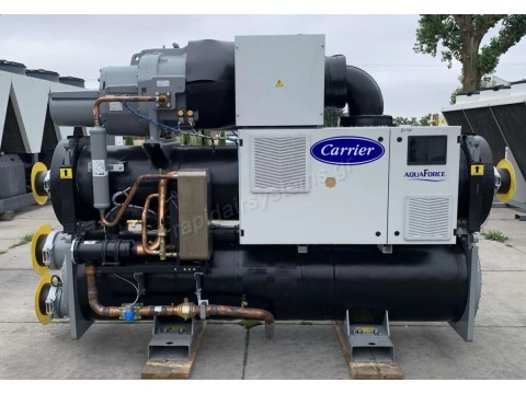 Καινούριος Υδρόψυκτος ψύκτης Carrier 829kw (12/7-35°C) ψύξη