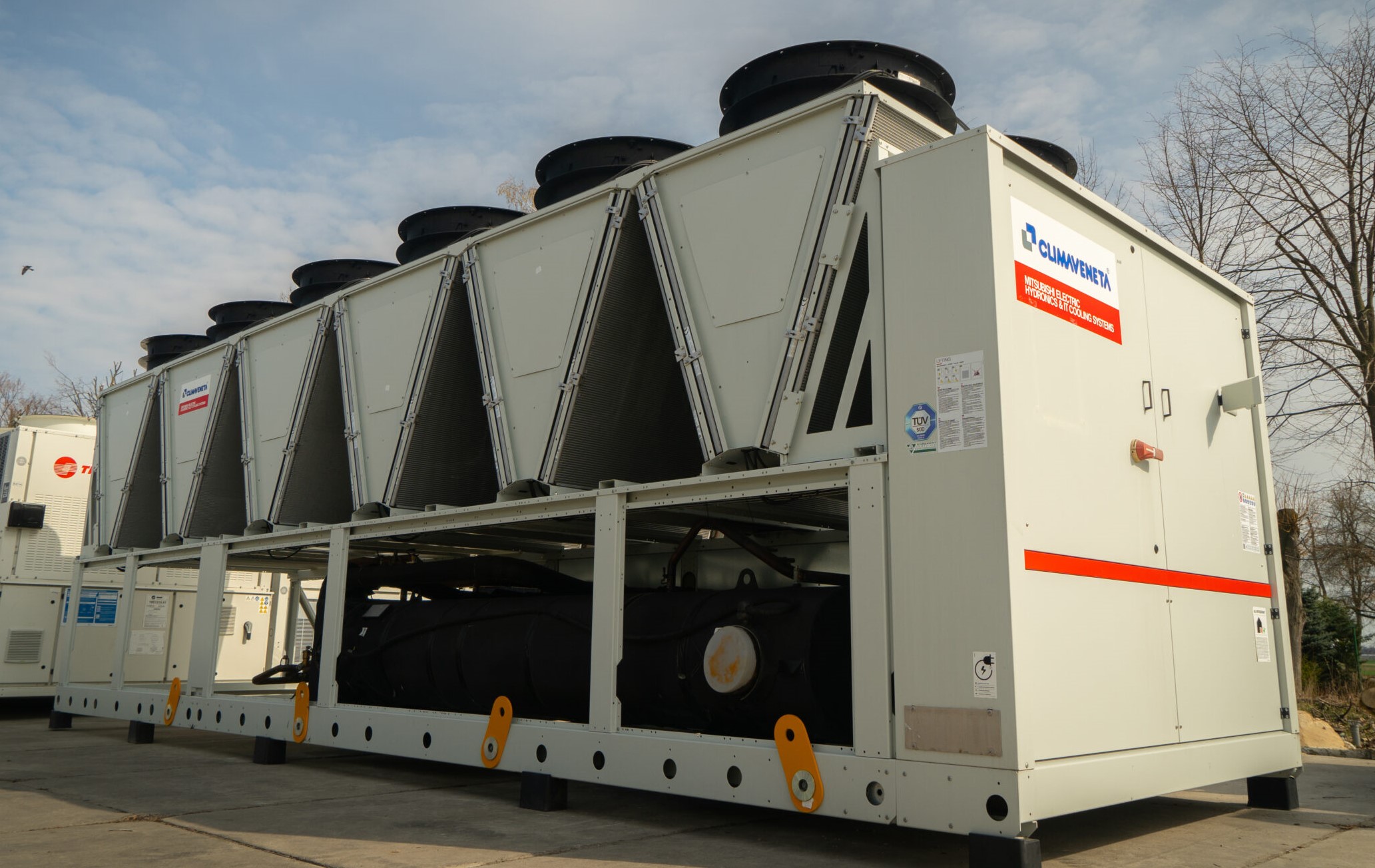 Καινούριος αερόψυκτη Ψύκτης Climaveneta 656kw