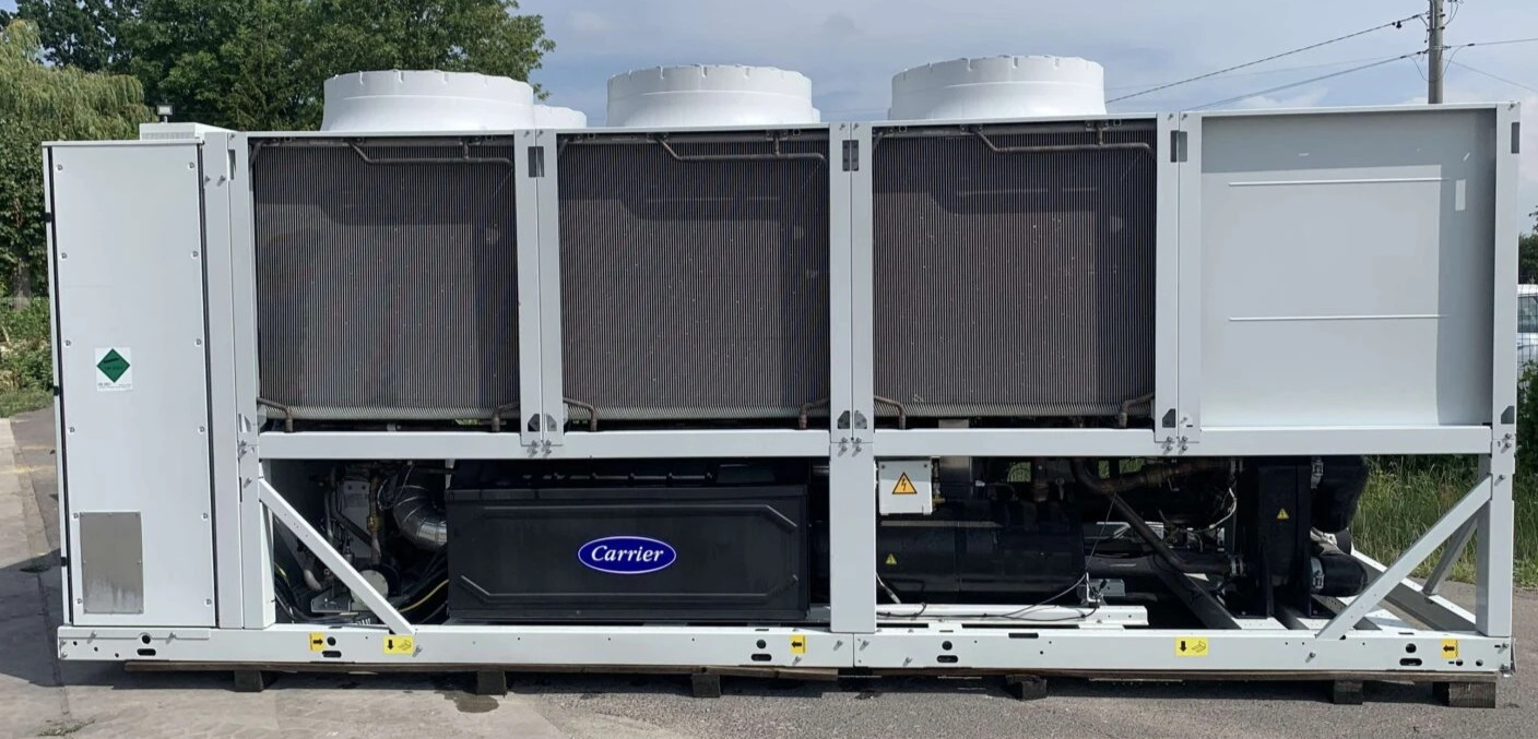 Μεταχειρισμένος αερόψυκτος Ψύκτης Carrier 537kw